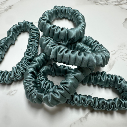 Dark Bamboo Skinny Silk Scrunchie in stock, wholesale silk scrunchie from 1 piece, custom silk scrunchies with logo brand label, low MOQ.