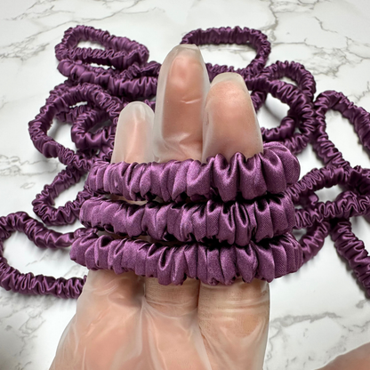 Dark Reddish Skinny Silk Scrunchie in stock, wholesale silk scrunchie from 1 piece, custom silk scrunchies with logo brand label, low MOQ.