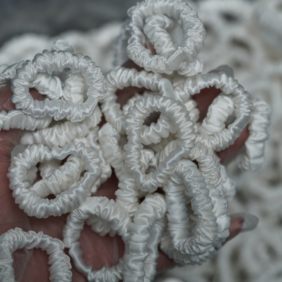 Custom Silk Scrunchie Tiny丨Custom Brand