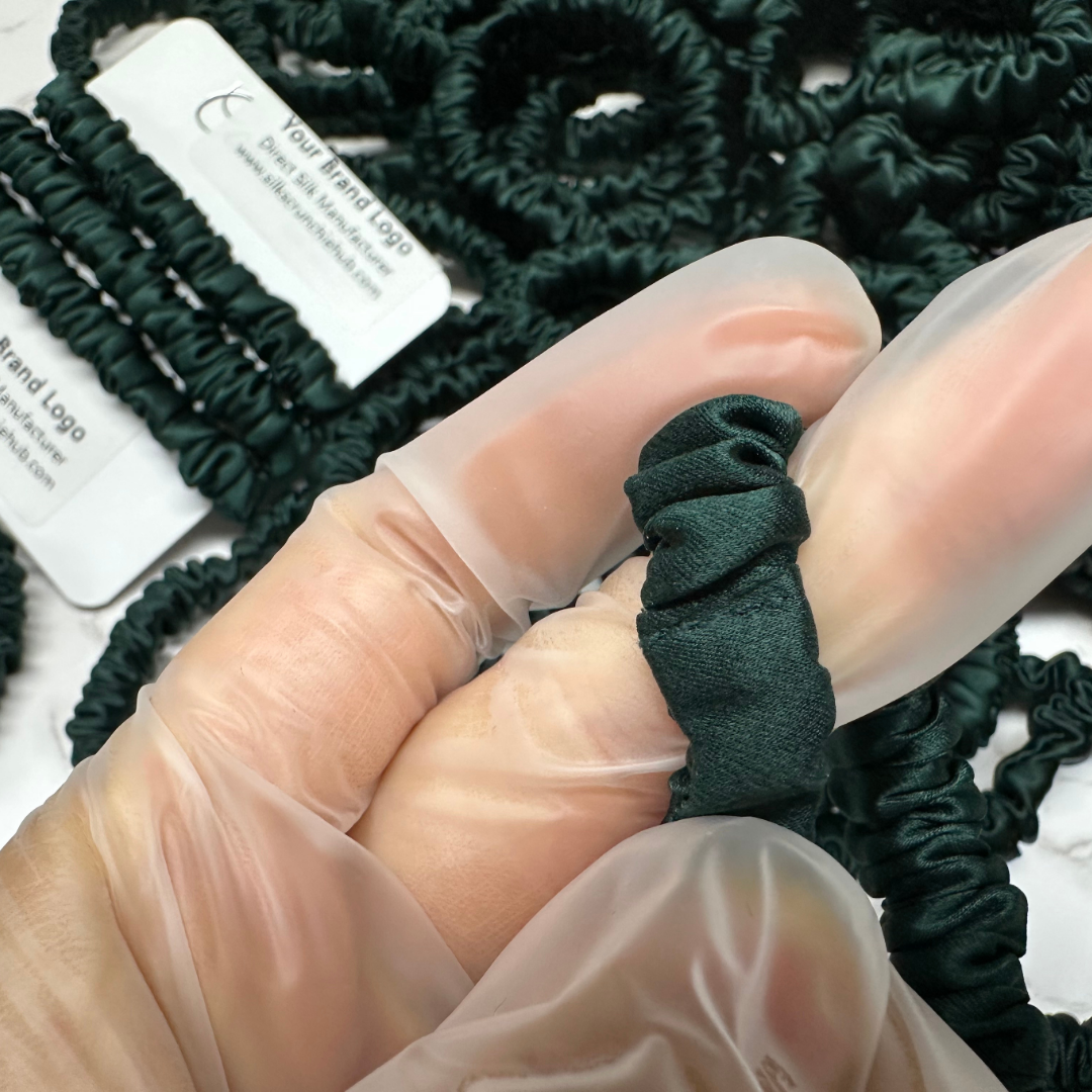 Emerald Green Skinny Silk Scrunchie custom wholesale, custom brand low MOQ, 1 piece wholesale